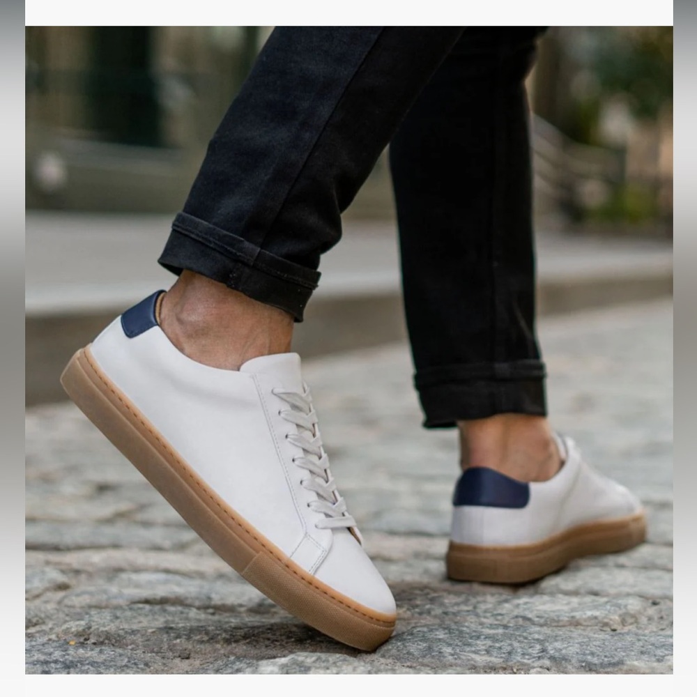 COMMON PROJECTS 
White w/ Navy trim Leather Sneakers. Size 38 (W7.5) worn 1x.